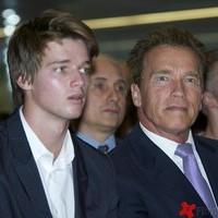 Arnold Schwarzenegger attends the Arnold Classic Europe 2011 party | Picture 97483